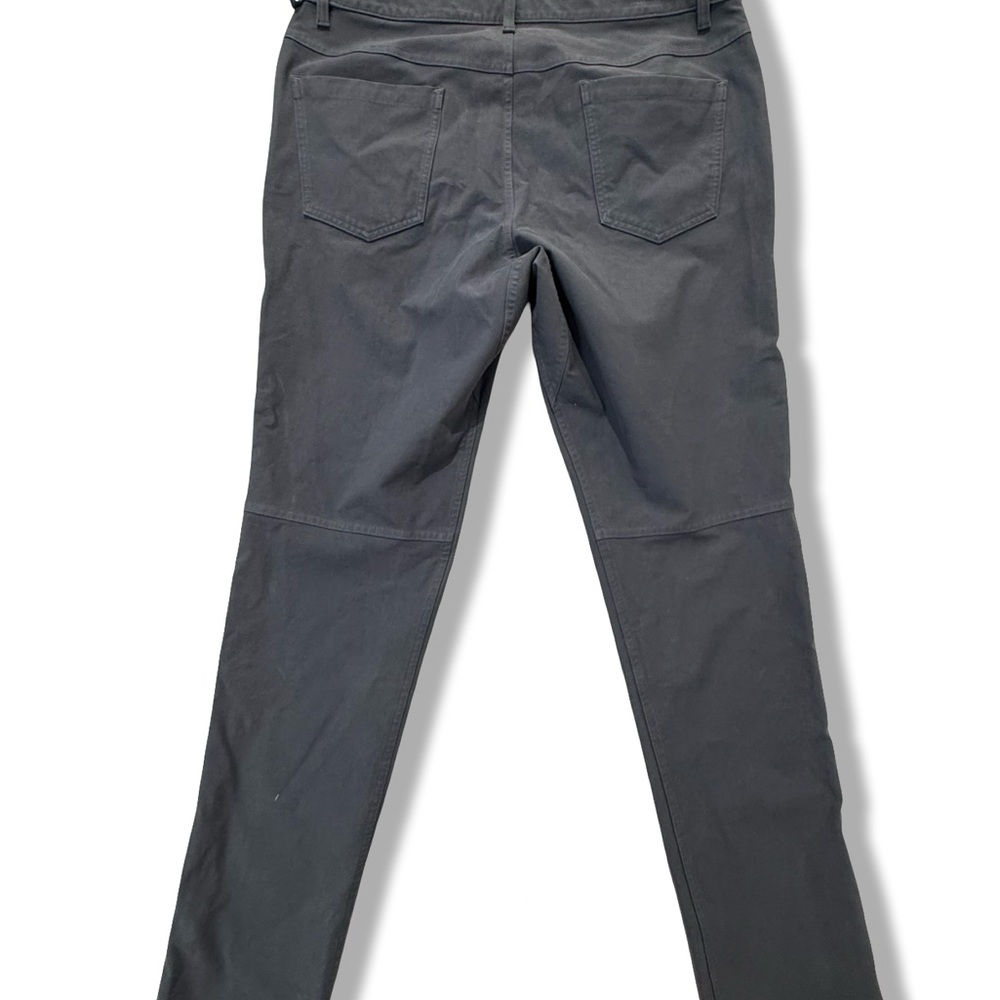 lululemon ABC Men's Chinos -size 36x32 Slim Modern Fit Blue Excellent Condition - Picture 4 of 7